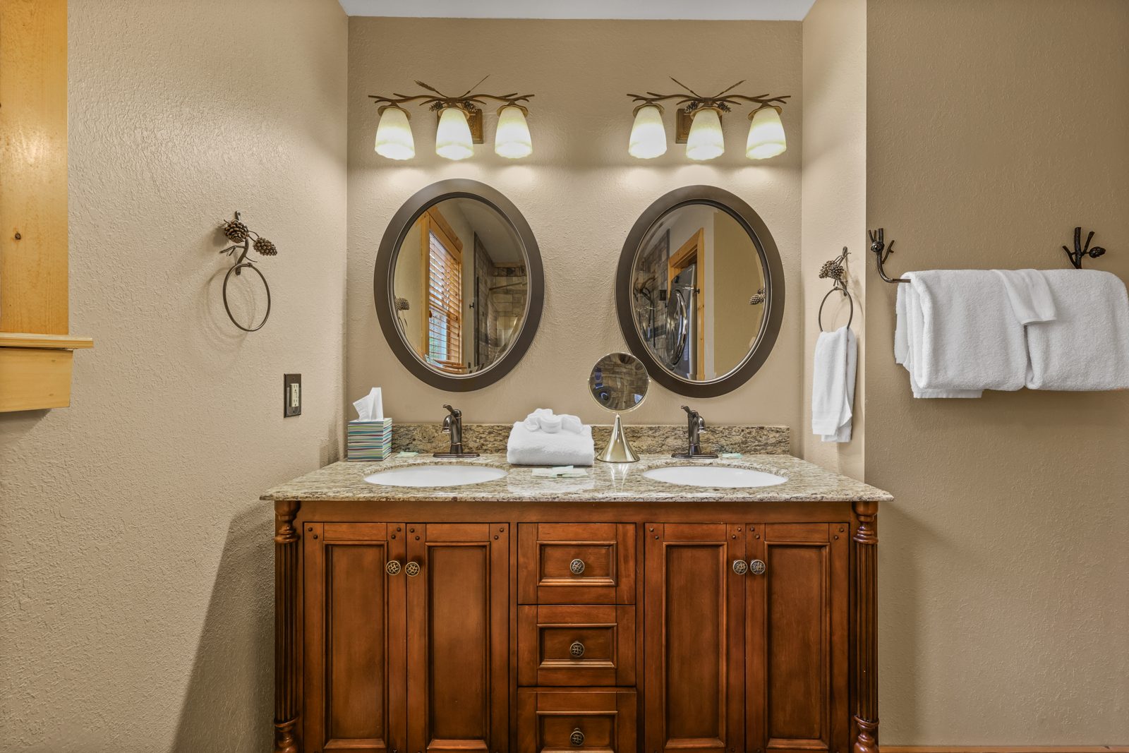 Double-sink vanity