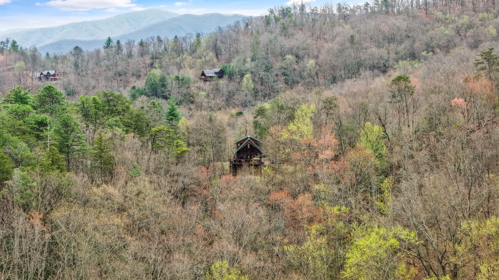 Panoramic valley view from Golden Ridge